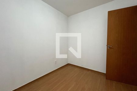 Quarto 1 de apartamento para alugar com 2 quartos, 40m² em Parque Santa Rosa, Suzano