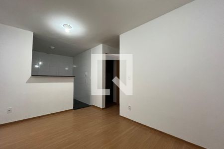 Sala de apartamento para alugar com 2 quartos, 40m² em Parque Santa Rosa, Suzano