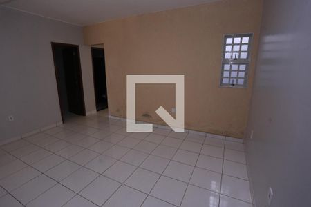 Quarto 1 de casa para alugar com 3 quartos, 112m² em Recanto das Emas, Brasília