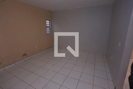 Quarto 1 de casa para alugar com 3 quartos, 112m² em Recanto das Emas, Brasília