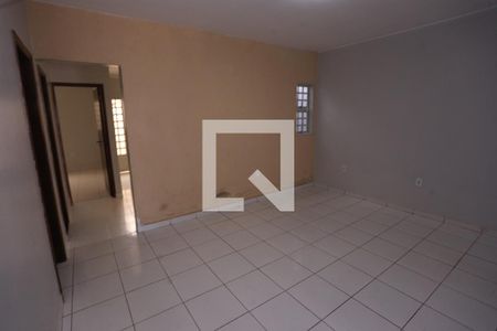 Quarto 1 de casa para alugar com 3 quartos, 112m² em Recanto das Emas, Brasília