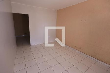 Sala de casa para alugar com 3 quartos, 112m² em Recanto das Emas, Brasília