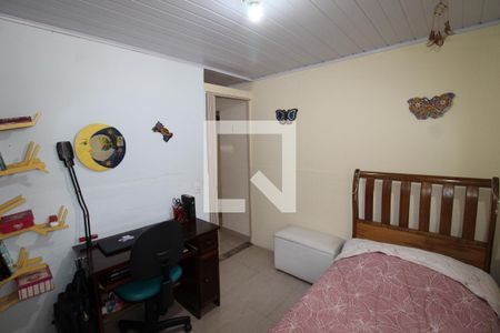 Quarto 2 de casa à venda com 4 quartos, 285m² em Vila Mariza Mazzei, São Paulo