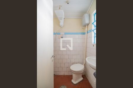 Banheiro de casa para alugar com 1 quarto, 35m² em Nonoai, Porto Alegre