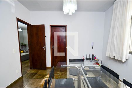 Sala jantar de apartamento para alugar com 4 quartos, 136m² em Santo Agostinho, Belo Horizonte