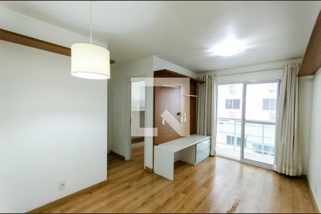 Sala de apartamento para alugar com 2 quartos, 57m² em São Cristóvão, Rio de Janeiro