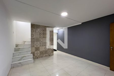 Sala de casa para alugar com 3 quartos, 140m² em Vila Monumento, São Paulo