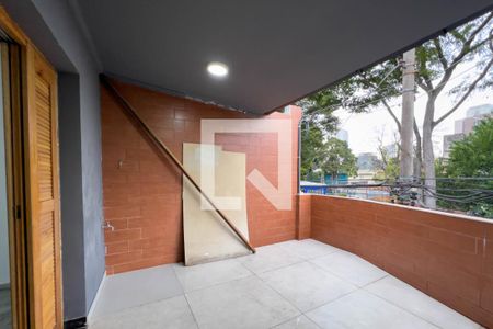 Varanda de casa para alugar com 3 quartos, 140m² em Vila Monumento, São Paulo