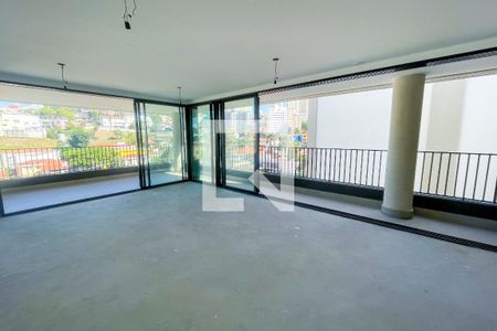 Sala de apartamento à venda com 3 quartos, 220m² em Sumaré, São Paulo