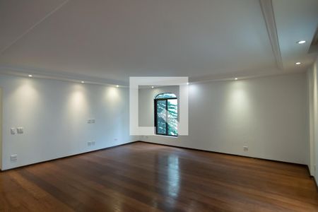 Sala de apartamento para alugar com 3 quartos, 193m² em Morro dos Ingleses, São Paulo