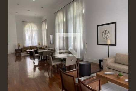 Apartamento à venda com 3 quartos, 260m² em Jardim Fonte do Morumbi, São Paulo