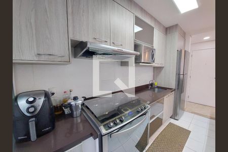 Apartamento à venda com 2 quartos, 75m² em Parque Reboucas, São Paulo