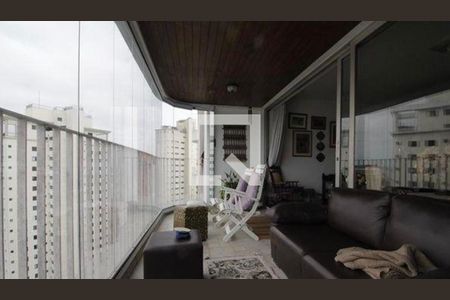 Apartamento à venda com 6 quartos, 210m² em Jardim Morumbi, São Paulo