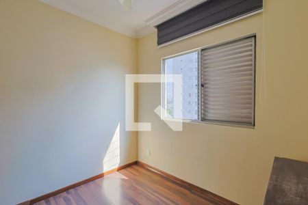 Quarto 1 de apartamento para alugar com 3 quartos, 180m² em Ipiranga, Belo Horizonte