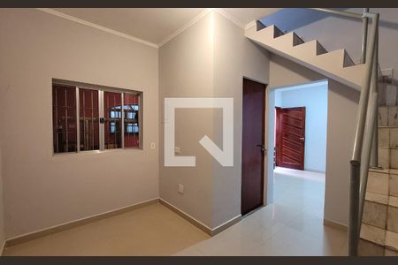 Sala de casa para alugar com 2 quartos, 85m² em Vila Helena, Santo André