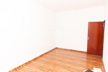 Quarto de casa para alugar com 1 quarto, 90m² em Jardim Marilena, Guarulhos