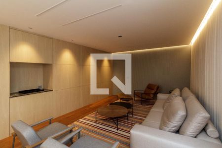 Sala de apartamento para alugar com 1 quarto, 240m² em Higienópolis, São Paulo