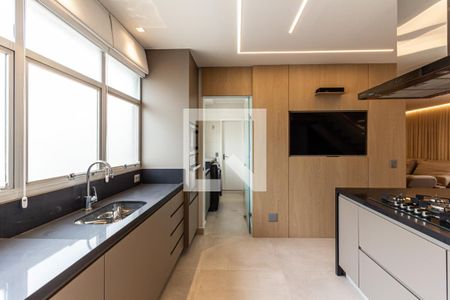 Cozinha de apartamento à venda com 1 quarto, 240m² em Higienópolis, São Paulo