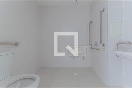 Banheiro de apartamento à venda com 1 quarto, 19m² em Ipiranga, São Paulo