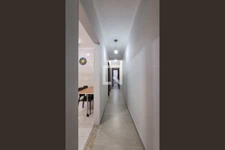Corredor de apartamento à venda com 2 quartos, 65m² em Vila Eldizia, Santo André