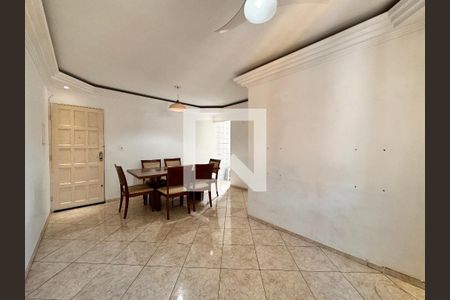 Sala de apartamento para alugar com 2 quartos, 65m² em Jardim Santo André, Santo André