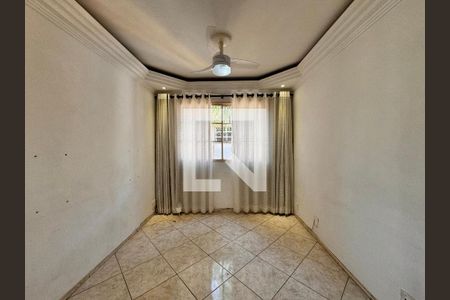 Sala de apartamento para alugar com 2 quartos, 65m² em Jardim Santo André, Santo André