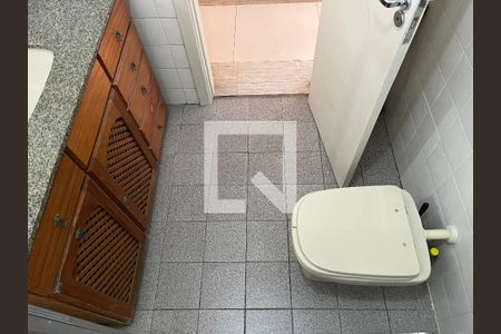 Banheiro 1 de apartamento à venda com 3 quartos, 130m² em Pompeia, São Paulo