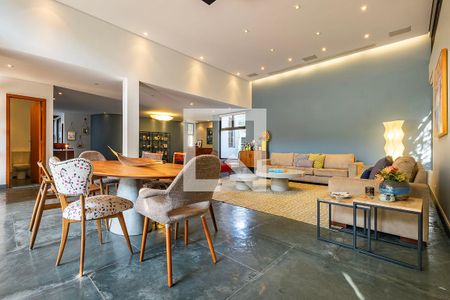 Sala de casa à venda com 5 quartos, 468m² em Alto de Pinheiros, São Paulo