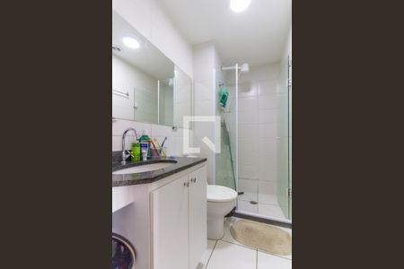 Banheiro de apartamento para alugar com 1 quarto, 31m² em Água Branca, São Paulo