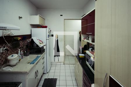 Apartamento à venda com 60m², 3 quartos e 1 vaga Apartamento à venda com 60m², 3 quartos e 1 vagaCozinha e Área de Serviço