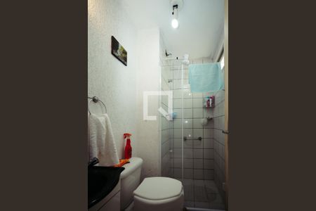 Apartamento à venda com 60m², 3 quartos e 1 vaga Apartamento à venda com 60m², 3 quartos e 1 vagaBanheiro