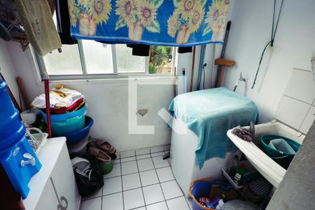 Apartamento à venda com 60m², 3 quartos e 1 vaga Apartamento à venda com 60m², 3 quartos e 1 vagaCozinha e Área de Serviço