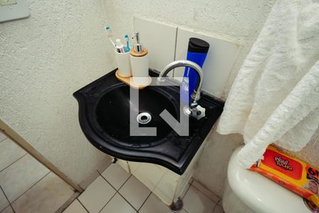 Apartamento à venda com 60m², 3 quartos e 1 vaga Apartamento à venda com 60m², 3 quartos e 1 vagaBanheiro