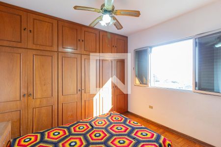 Quarto de casa para alugar com 3 quartos, 400m² em Ayrosa, Osasco