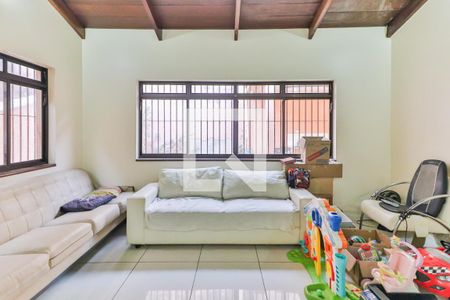 Sala de casa à venda com 4 quartos, 250m² em Jardim Sarah, São Paulo