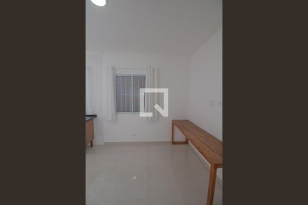 Sala de apartamento para alugar com 1 quarto, 40m² em Vila Alpina, São Paulo