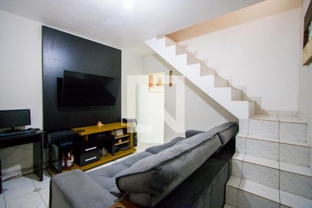 Sala de casa à venda com 2 quartos, 105m² em Parque Gerassi, Santo André