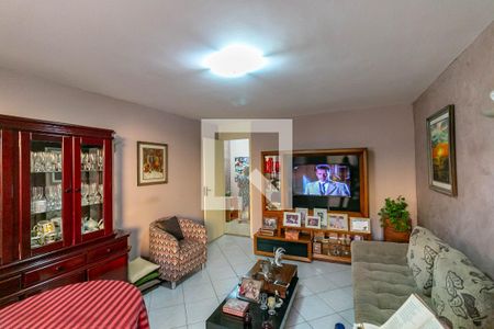 Sala de casa à venda com 4 quartos, 221m² em Alípio de Melo, Belo Horizonte