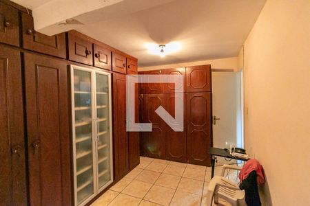Quarto 2 de casa à venda com 4 quartos, 221m² em Alípio de Melo, Belo Horizonte