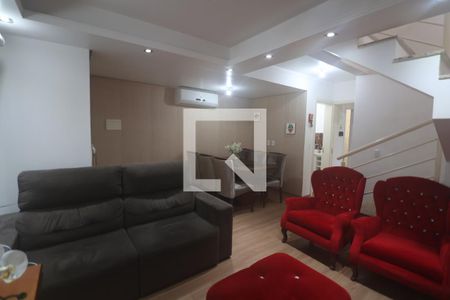 Sala de casa de condomínio à venda com 3 quartos, 151m² em Marechal Rondon, Canoas