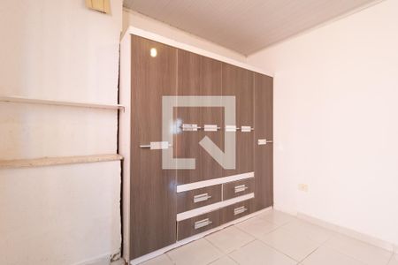 Quarto 1 de casa para alugar com 2 quartos, 30m² em Jardim Vila Formosa, São Paulo