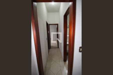 Corredor de apartamento à venda com 2 quartos, 81m² em Bonsucesso, Rio de Janeiro