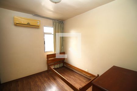 Quarto 2 de apartamento para alugar com 2 quartos, 61m² em Inhaúma, Rio de Janeiro