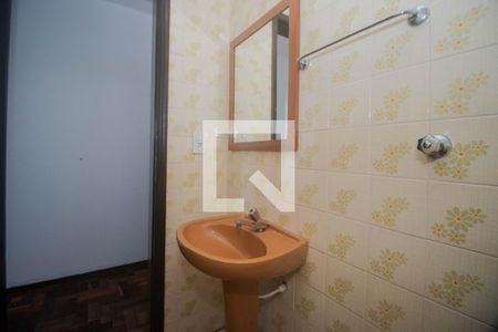 Lavabo de apartamento para alugar com 3 quartos, 88m² em Vila Ipiranga, Porto Alegre