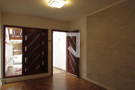 Sala de casa à venda com 2 quartos, 62m² em Caxingui, São Paulo