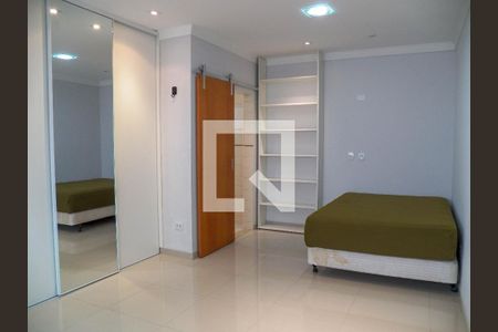 Suíte de casa à venda com 3 quartos, 140m² em Vila Iorio, São Paulo