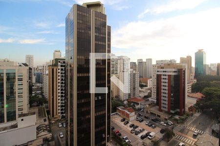 Vista de apartamento à venda com 1 quarto, 52m² em Moema, São Paulo