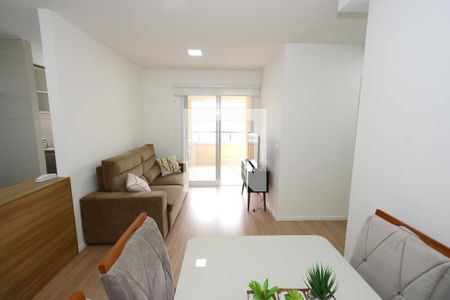Sala de apartamento para alugar com 2 quartos, 58m² em Vila Emir, São Paulo