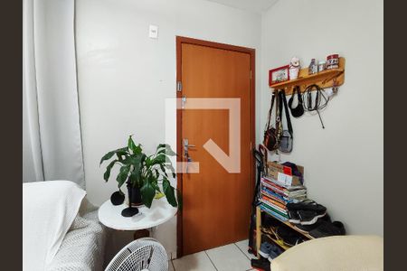 Entrada de apartamento à venda com 2 quartos, 45m² em Estácio, Rio de Janeiro