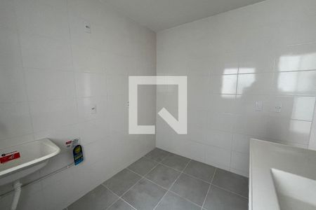 Cozinha/Área de Serviço de apartamento para alugar com 2 quartos, 42m² em Parque Santa Rosa, Suzano